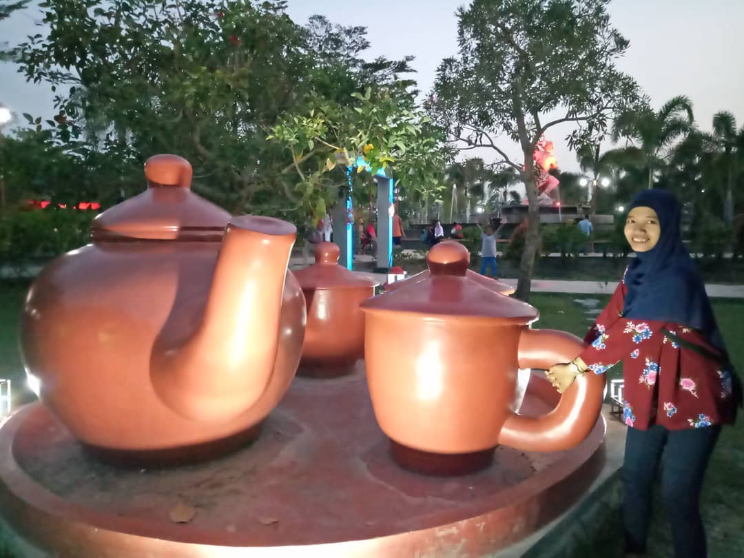 Lokasi Dimana , Kasus Pengeroyokan, Daya Tarik, Fasilitas Yang Ada , Biaya Tiket Masuk
