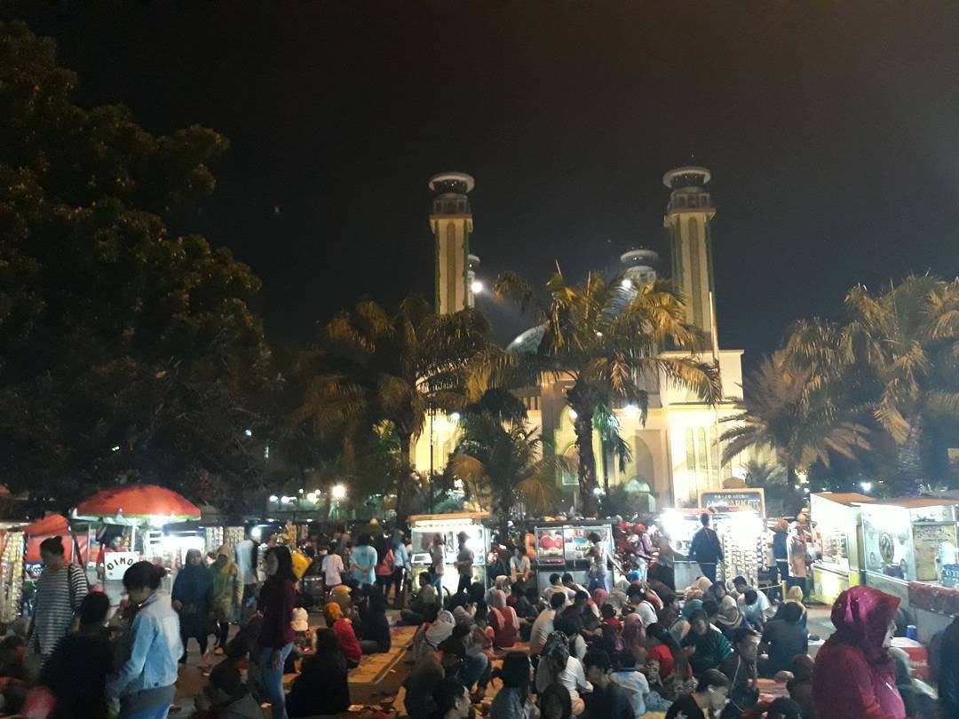 Mengenal Lokasi, Tugu Sejarah, Tempat Kuliner, Fasilitas Yang Ada, Rute Menuju Taman Kota