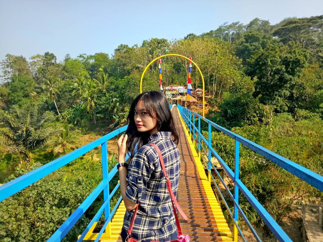 Sekilas Sejarah , Keunikan Bukit , Lokasi Dimana, Fasilitas , Harga Tiket Masuk , Cara Menuju Lokasi
