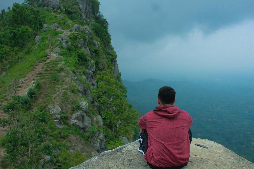 Keindahan Bukit , Rute Menuju Lokasi, Legenda Bukit Cumbri, Asal Usul Sejarah, Tips Travelling 