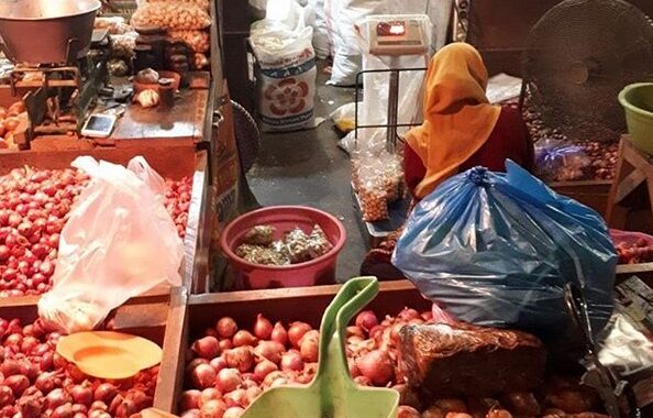 Buka Jam Berapa, Lokasi Dimana, Sejarah Singkat , Daya Tarik, Pasar Maling