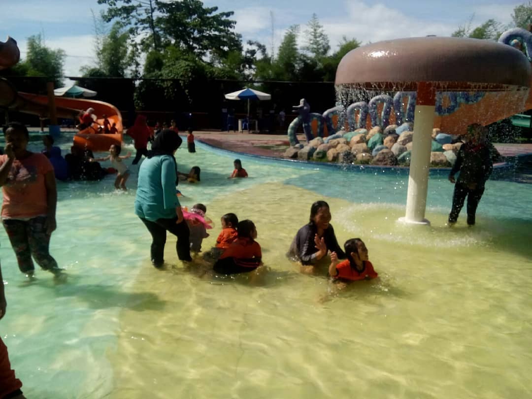 Rute Menuju Lokasi, Harga Tiket Masuk, Waktu Berkunjung, Kelengkapan Fasilitas, Wahana Permainan