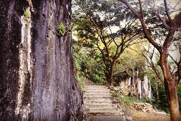 Warisan Sejarah, Lokasi Dimana , Rute Perjalanan, Daya Tarik, Kisah Misteri