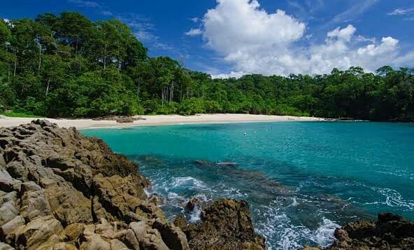 Banyak Destinasi, Keindahan Potensi, Rute Menuju Lokasi, Jam Buka, Harga Tiket Masuk
