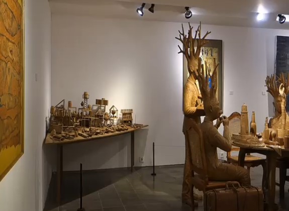 Terlengkap di Dunia, Lokasi Wisata , dr. Oei Hong Djien, Daya Tarik Museum, Harga Tiket Masuk 