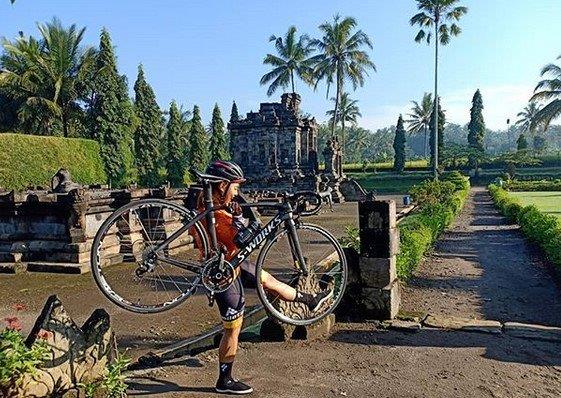 Sejarah Singkat, Struktur Candi , Penemuan Bersejarah , Keunikan Candi , Rute Menuju Lokasi , Harga Tiket Masuk, Plaosan dan Prambanan