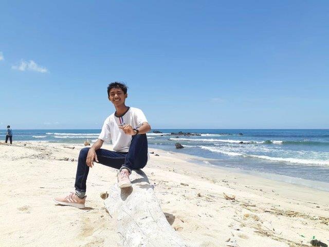 1. Sadengan, 2. Situs Kawitan dan Pura Giri Selaka, 3. Pantai Trianggulasi, 4. Pancur Beach, 5. Makam Mbah Dowo, 6. Hutan Bambu, 7. Wisata Goa, 8. Pantai Ngagelan, 9. Hutan Mangrove Bedul, 10. Pantai Parang Ireng, 11. Pantai Plengkung
