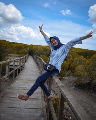 1. Sadengan, 2. Situs Kawitan dan Pura Giri Selaka, 3. Pantai Trianggulasi, 4. Pancur Beach, 5. Makam Mbah Dowo, 6. Hutan Bambu, 7. Wisata Goa, 8. Pantai Ngagelan, 9. Hutan Mangrove Bedul, 10. Pantai Parang Ireng, 11. Pantai Plengkung