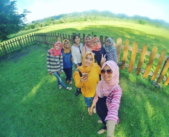 1. Sadengan, 2. Situs Kawitan dan Pura Giri Selaka, 3. Pantai Trianggulasi, 4. Pancur Beach, 5. Makam Mbah Dowo, 6. Hutan Bambu, 7. Wisata Goa, 8. Pantai Ngagelan, 9. Hutan Mangrove Bedul, 10. Pantai Parang Ireng, 11. Pantai Plengkung