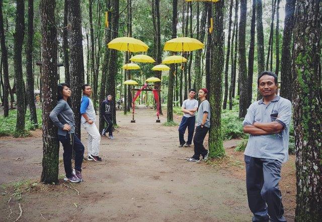 Buka Jam Berapa, Mengenal Lokasi, Hutan Eksotis, Mencoba Hammock, Fasilitas Yang Ada, Rute Menuju Lokasi