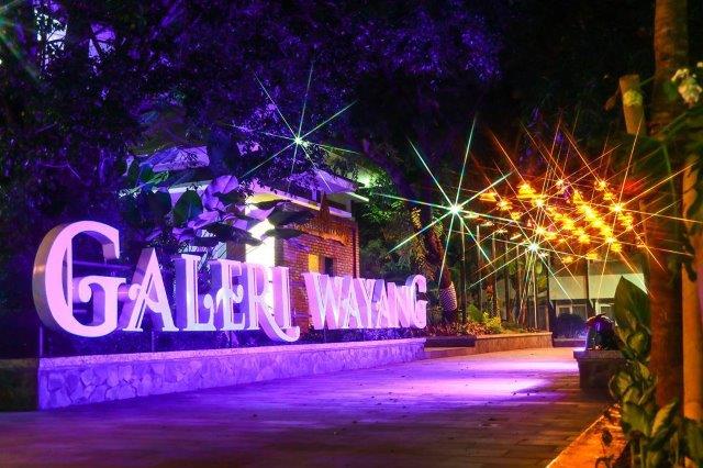 Menilik Lokasi, Alat Transportasi, Sisi Menarik, Fasilitas Lengkap, Tips Berlibur