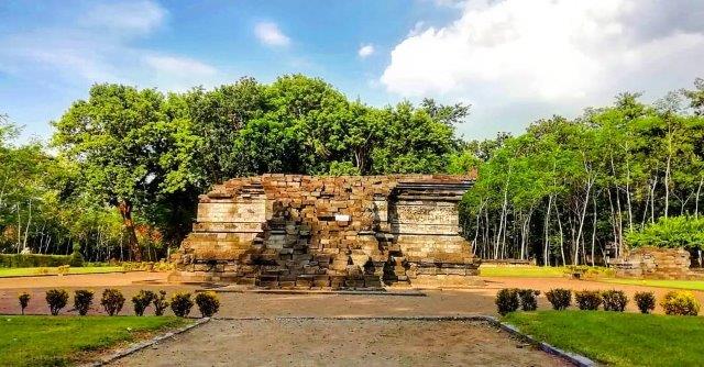 Dimensi Bangunan, Ada Relief, Peninggalan Kerajaan , Hal Dapat Dilakukan, Cara Menuju Lokasi, Harga Tiket Masuk