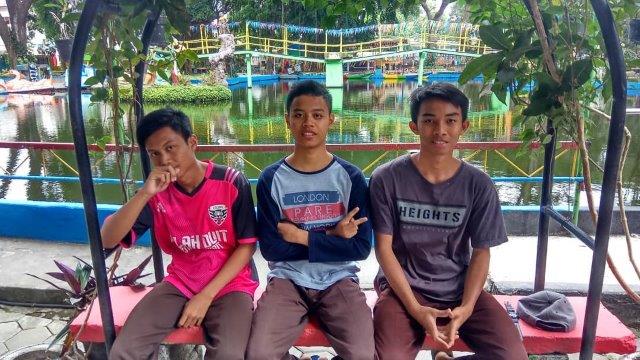 Disambut Punokawan, Banyak Fasilitas, Ada Kolam Renang, Mancing Ikan, Kebun Binatang Mini, Arena Permainan, Harga Tiket Masuk, Saran Mengunjungi, Map Jalan Menuju Lokasi