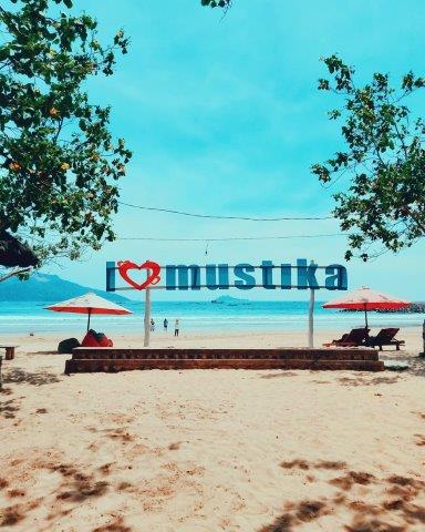Bukan Rahasia, Keindahan Potensi, Jalan Menuju Lokasi, Buka Jam Berapa, Harga Tiket Masuk