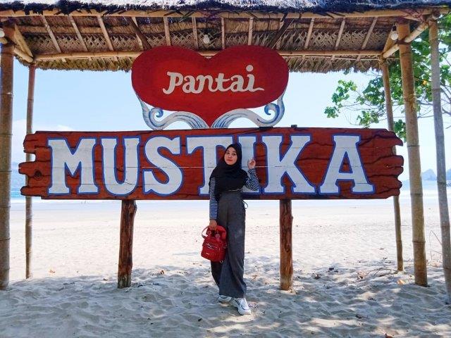 Bukan Rahasia, Keindahan Potensi, Jalan Menuju Lokasi, Buka Jam Berapa, Harga Tiket Masuk