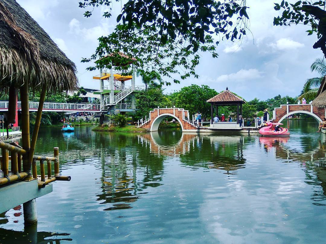 Waktu Liburan, Fasilitas Yang Ada, Lokasi Dimana, Buka Jam Berapa, Harga Tiket Masuk
