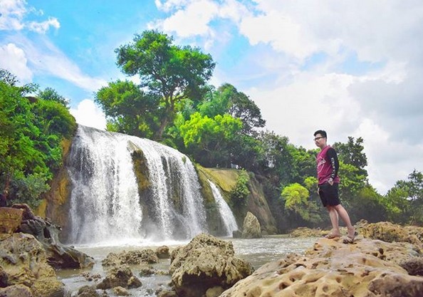 Pulau Garam, Hutan Kera Nepa, Rute Menuju Lokasi, Pesona Air Terjun , Asal Usul Lokasi