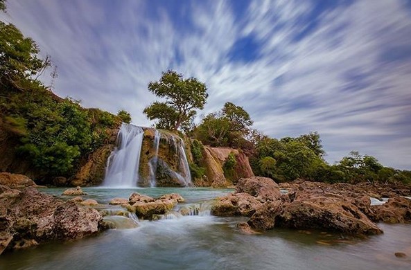 Pulau Garam, Hutan Kera Nepa, Rute Menuju Lokasi, Pesona Air Terjun , Asal Usul Lokasi