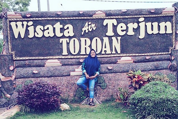 Pulau Garam, Hutan Kera Nepa, Rute Menuju Lokasi, Pesona Air Terjun , Asal Usul Lokasi