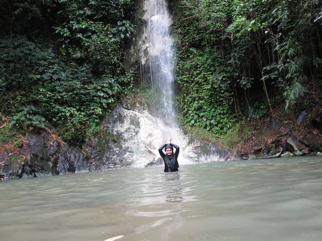 Curug Kaliangkak , Fasilitas Umum, Harga Tiket Masuk, Rute Lokasi , Tips Wisata 