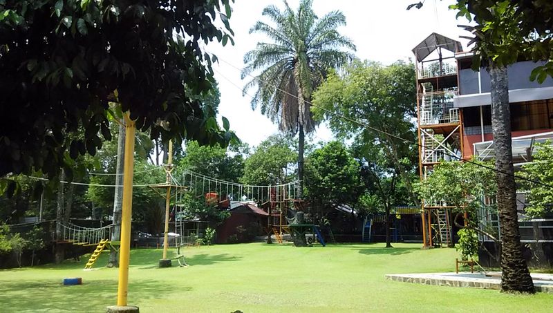 Wahana Menarik , Paket Outbound Situ Gintung, Danau di Taman Situ Gintung, Cerita Mistis 