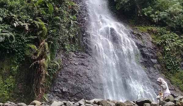 Objek Menawan, Wisata Curug Cijalu, Tips Saat Disana, Harga Tiket Masuk, Rute Menuju Lokasi 