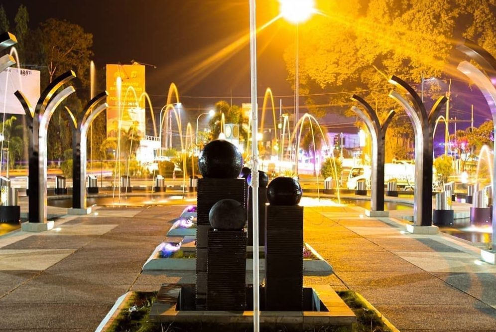 Wisma Karya Subang, Sejarah Singkat, Daya Tarik, Sebuah Lukisan, Koleksi di Dalam