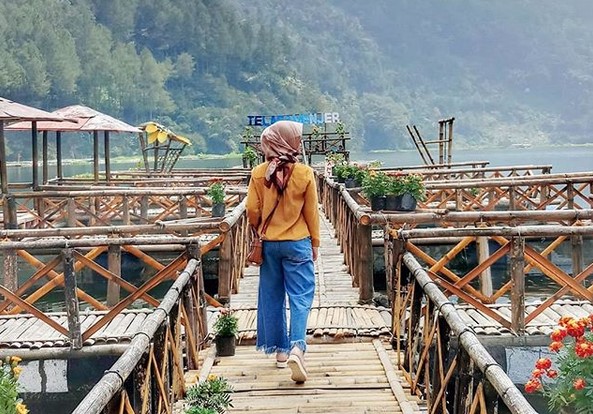 Lebih Dekat , Daya Tarik, Fasilitas Yang Ada , Aktivitas Wisata, Rute Menuju Lokasi, Harga Tiket Masuk