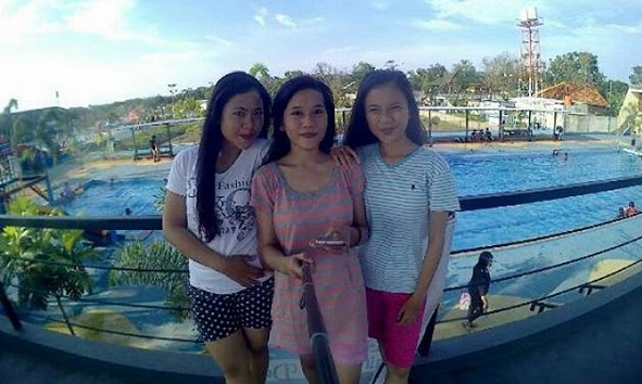 Keseruan di Lokasi , Harga Tiket Masuk, Waterpark Indramayu, Wahana Agung Fantasi Waterpark, HTM Agung Fantasi Waterpark, Kolam Renang Tiga Bintang Firdaus