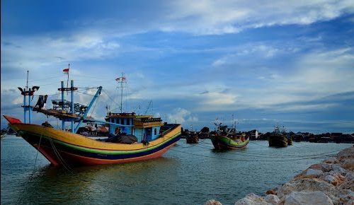 Lokasi Menawan, Sumber Air Tawar, Pantai Lainnya, Selain Wonogiri