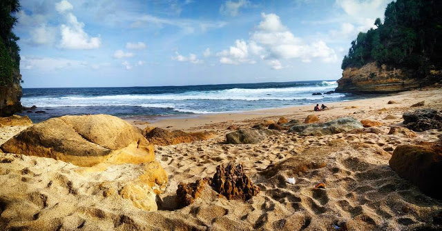 Lokasi Menawan, Sumber Air Tawar, Pantai Lainnya, Selain Wonogiri
