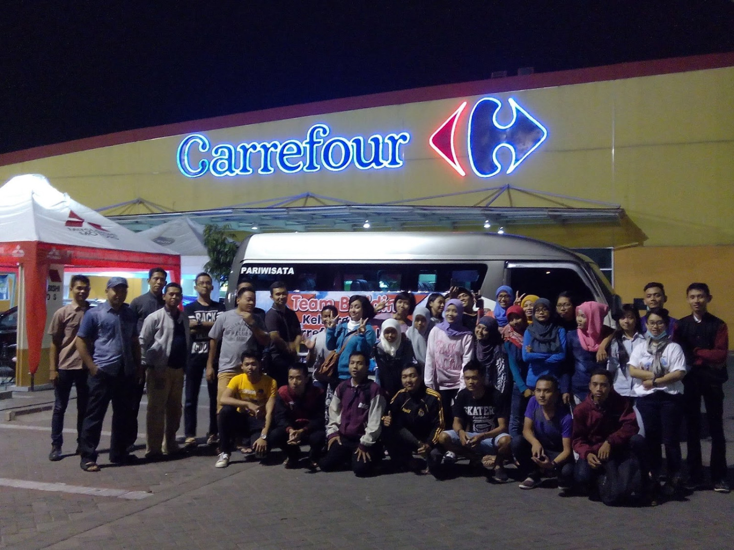 1. Sunrise Mall, 2. Gama Swalayan, 3. Patih Keraton Mojopahit, 4. Swalayan Super Indo, 5. Metro Fashion, 6. Papaya Swalayan, 7. Carrefour