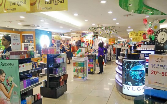 1. Level 21 Mall, 2. Duta Plaza Denpasar, 3. Discovery Shopping Mall, 4. Park 23, 5. Mall Bali Galeria, 6. Beachwalk Shopping Center, 7. Plaza Renon, 8. Seminyak Village, 9. Lippo Plaza Sunset, 10. Bali Collection