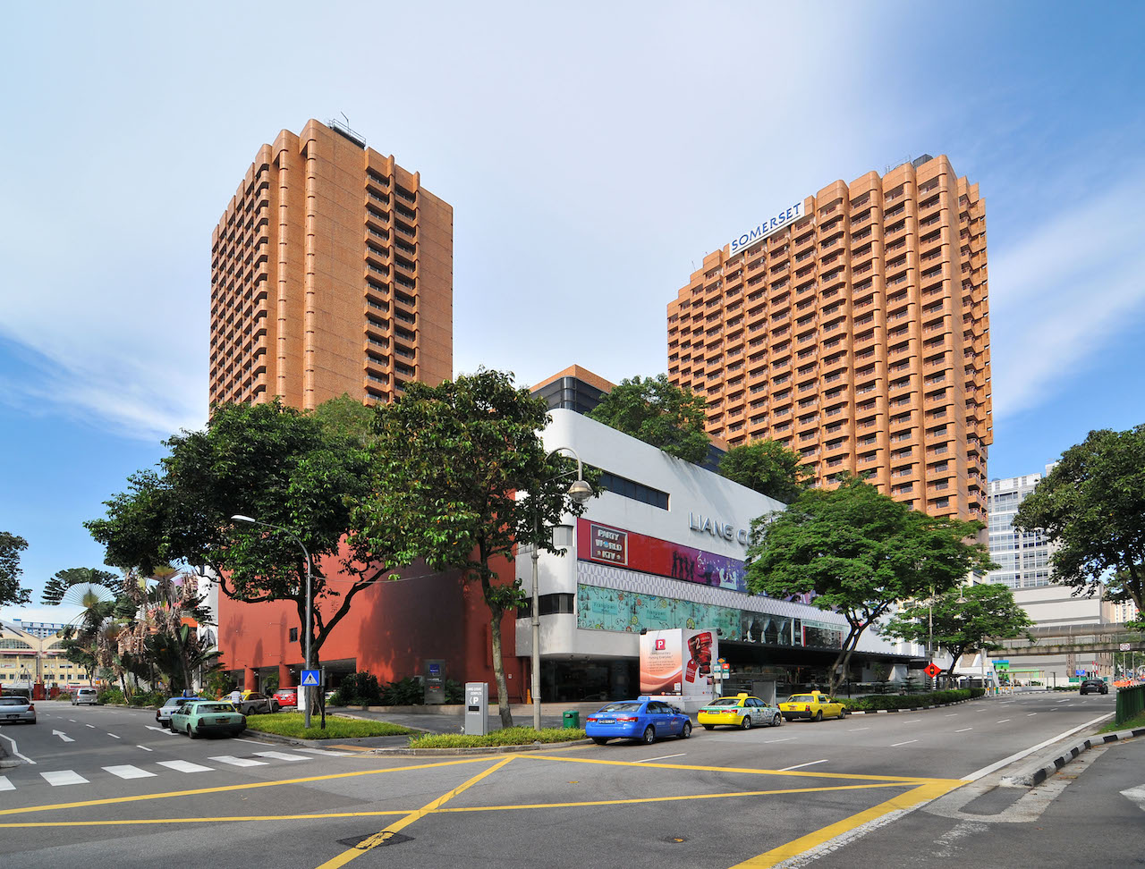 1. Ion Orchard, 2. Vivo City, 3. Paragon Shopping Centre, 4. Mustafa Center, 5. Bugis Junction, 6. Chinatown Point, 7. The Shoppes At Marine Bay Sands, 8. Ngee Ann City, 9. IMM Shopping Mall, 10. Liang Court