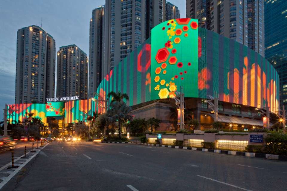 1. Central Park, 2. Mall Taman Anggrek, 3. Puri Indah Mall, 4. Season City Trade Mall, 5. Mall Ciputra, 6. Mall Daan Mogot, 7. Lippo Mall Puri, 8. Glodok Plaza, 9. Mall Taman Palem Cengkareng, 10. Harco Glodok