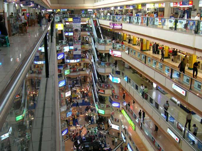 1. Grand Indonesia, 2. Plaza Indonesia, 3. Thamrin City, 4. Senayan City, 5. Plaza Atrium, 6. Mangga Dua Mall, 7. FX Sudirman, 8. Citywalk Sudirman, 9. MGK Kemayoran, 10. Holland Village