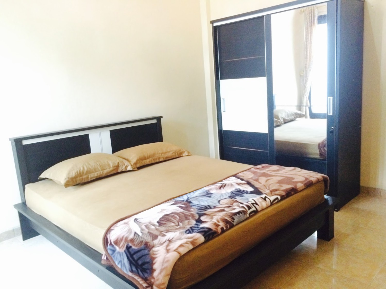 1. Abdi Homestay, 2. Lembah Echo Homestay and Convention, 3. Syafiq Homestay, 4. Puti Sari Banilai Homestay, 5. Ruqita Homestay, 6. Avia Homestay, 7. Wafaby Guesthouse Homestay, 8. Paris English Club & Homestay