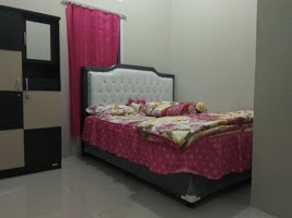 1. Abdi Homestay, 2. Lembah Echo Homestay and Convention, 3. Syafiq Homestay, 4. Puti Sari Banilai Homestay, 5. Ruqita Homestay, 6. Avia Homestay, 7. Wafaby Guesthouse Homestay, 8. Paris English Club & Homestay, 9. Homestay Izza Maryam, 10. Sahati Homestay
