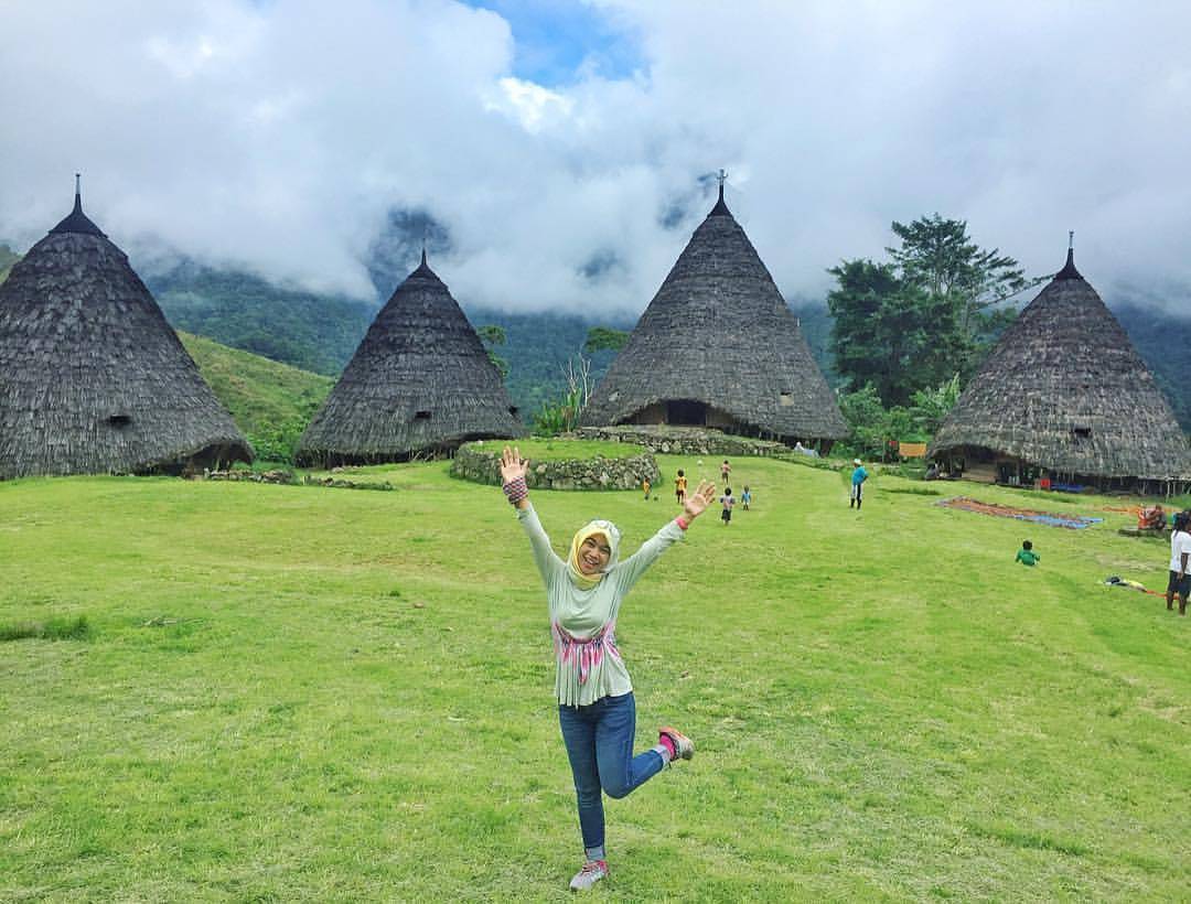 Paket tour wae rebo ke harga 2025 wisata labuan bajo murah, 1. PT. Nusa Flores Abadi, 2. PT. Top Komodo Tours, 3. CV. LTA Tours, 4. Haraduta, 5. Sukawisata