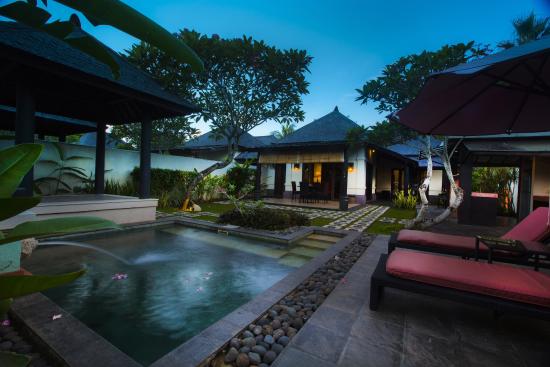 1. Pondok Mutiara Ibu, 2. Bora Bora Kalica, 3. Kalica Villa Resort, 4. Villa Blue Ocean, 5. Villa Ulin