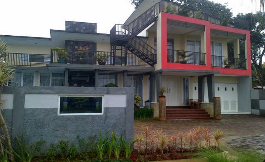 1. Villa Sophia, 2. Villa Aurelia, 3. Satria Biru, 4. Villa Istaghna, 5. Santo Yusuf, 6. Batu Merah, 7. Tipe Cartoon, 8. Tipe Nothingham, 9. Vila Arisela