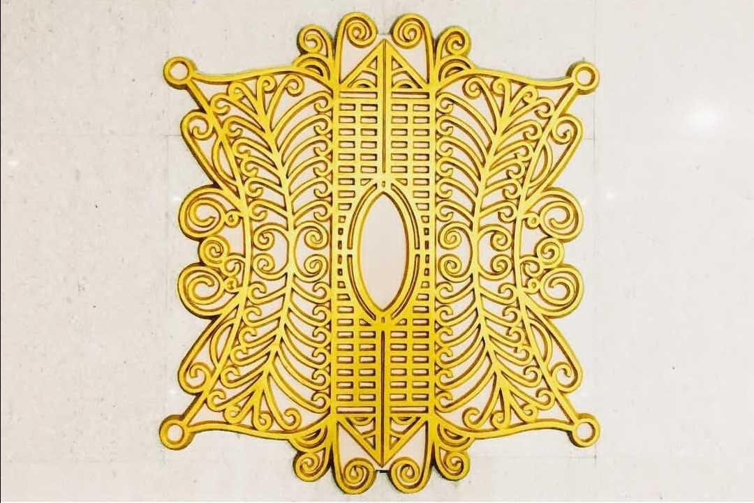 1. Rencong, 2. Tas Bordir, 3. Lambang Pinto, 4. Songket, 5. Kupiah Meukeutop, 6. Kaos Berslogan, 7. Ija Kroeng, 8. Sulam Kasab, 9. Boneka Pengantin, 10. Batik