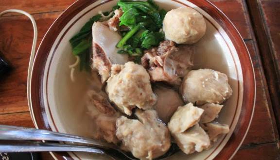 1. Bakso Gulung Bragi, 2. Bakso PMI, 3. Bakso Tulang Rusuk, 4. Kang Bakso, 5. Bakso Beranak (Big Bakso Family), 6. Bakso Kikil Pak Jaka, 7. Bakso Malang Karnot, 8. Bakso Setan Mas Bejo
