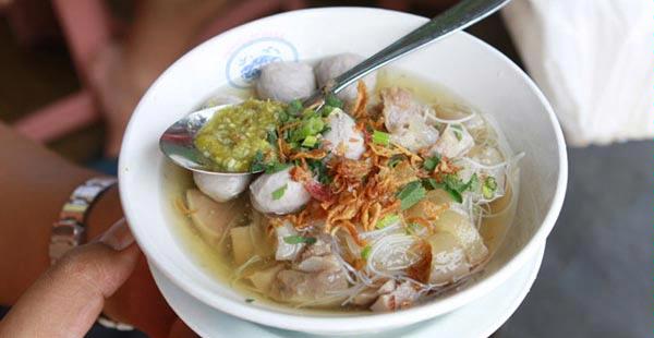1. Bakso Gulung Bragi, 2. Bakso PMI, 3. Bakso Tulang Rusuk, 4. Kang Bakso, 5. Bakso Beranak (Big Bakso Family), 6. Bakso Kikil Pak Jaka, 7. Bakso Malang Karnot, 8. Bakso Setan Mas Bejo