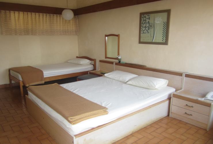 1. Amanda Hills, 2. Arjuno 10, 3. Griya Persada, 4. Bismo 6, 5. Andong Utama, 6. KJ Villa, 7. Bourgenvile Merah, 8. Villa Anjasmoro, 9. Bergas Indah, 10. Cempaka Kuning, 11. Comfort Room, 12. Griya Do it, 13. Villa Kana, 14. Villa Joglo, 15. Villa Gajahmungkur