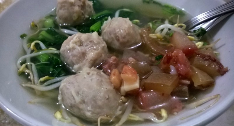 1. Bakso Solo Samrat, 2. Nikki Bakso Daging Sapi, 3. Warung Bakso Menot Wonogiri, 4. Mie Ayam Bakso Yunus, 5. Bakso Gondrong