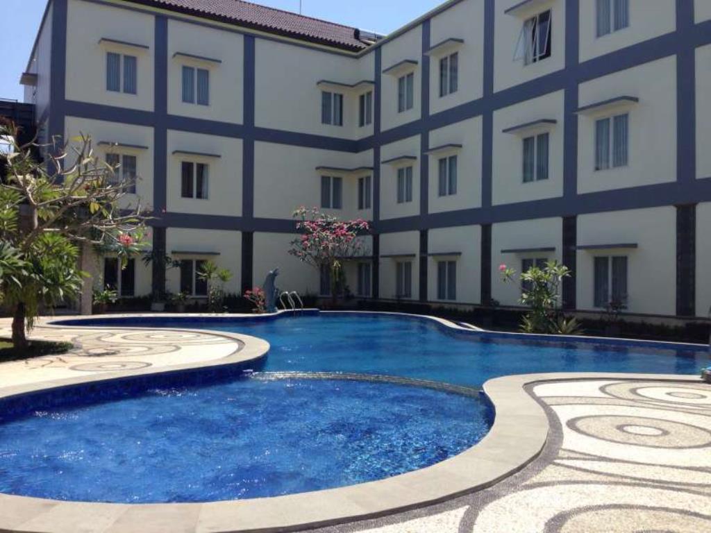 1. Villa Namu Kuta Lombok, 2. Villa Yukie, 3. Aston Inn, 4. Shu Villa, 5. Puri Indah, 6. Hadiqa Villas, 7. Villa Bau Nyale, 8. Villa Cantik, 9. Blue Monkey Villas, 10. Villa Jo-The Summit, 11. Dream Estate, 12. Griya Asri, 13. Fizz Lombok, 14. Villa Karingal, 15. Villa Paer Due, 16. Kies Villa