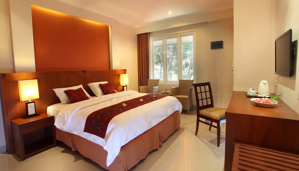 1. Sandat Hotel Legian, 2. Berry Biz Hotel, 3. Kiki Residen Bali, 4. The Grey Boutique Inn, 5. Sayang Beach Lodging, 6. POP Hotel Legian Dewi Sri, 7. Vilarisi Hotel, 8. Restu Bali Hotel, 9. Amaris Hotel Dewi Sri, 10. Palloma Hotel Kuta, 11. Duo Legian Hotel, 12. Cassa Dasa Legian, 13. Airy Legian Sriwijaya Kuta, 14. The Spot Legian, 15. Neo Kuta Jelantik