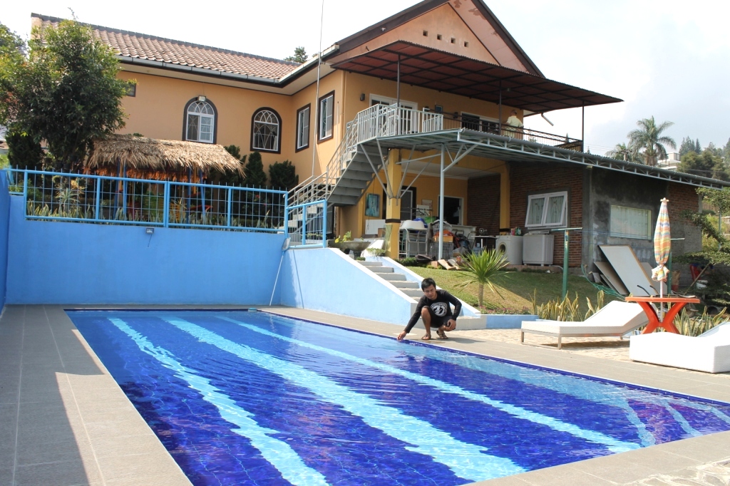 1. Mau Jadi Nomer Satu? Pasang Iklan Klik Disini, 2. Cikole Village Home Garden, 3. Barn Villa, 4. Roxo The Highland, 5. Bata Merah, 6. Villa 121, 7. Nuansa Alam, 8. Sadulur 2, 9. Manoko Ville, 10. Villa Baverly, 11. Dalil Putra, 12. Villa Sadulur, 13. Rumah Kayu, 14. Villa Rosvita, 15. Alessandra Villa