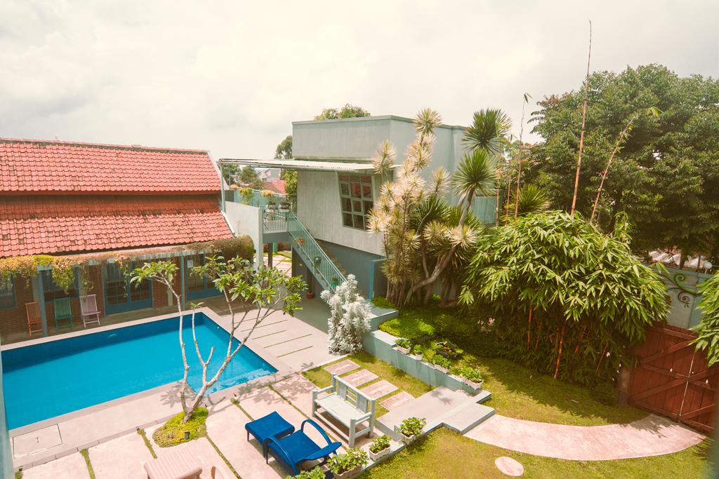 1. Mau Jadi Nomer Satu? Pasang Iklan Klik Disini, 2. Cikole Village Home Garden, 3. Barn Villa, 4. Roxo The Highland, 5. Bata Merah, 6. Villa 121, 7. Nuansa Alam, 8. Sadulur 2, 9. Manoko Ville, 10. Villa Baverly, 11. Dalil Putra, 12. Villa Sadulur, 13. Rumah Kayu, 14. Villa Rosvita, 15. Alessandra Villa